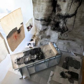 Dioraama pohjoisessa valossa